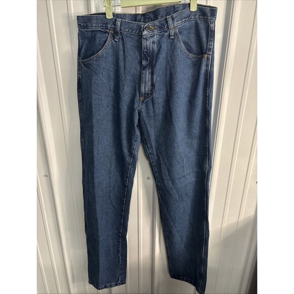 Rustler By Wrangler Men’s Regular Fit Straight Leg Jeans Size 36/34 NWT - Picture 1 of 4